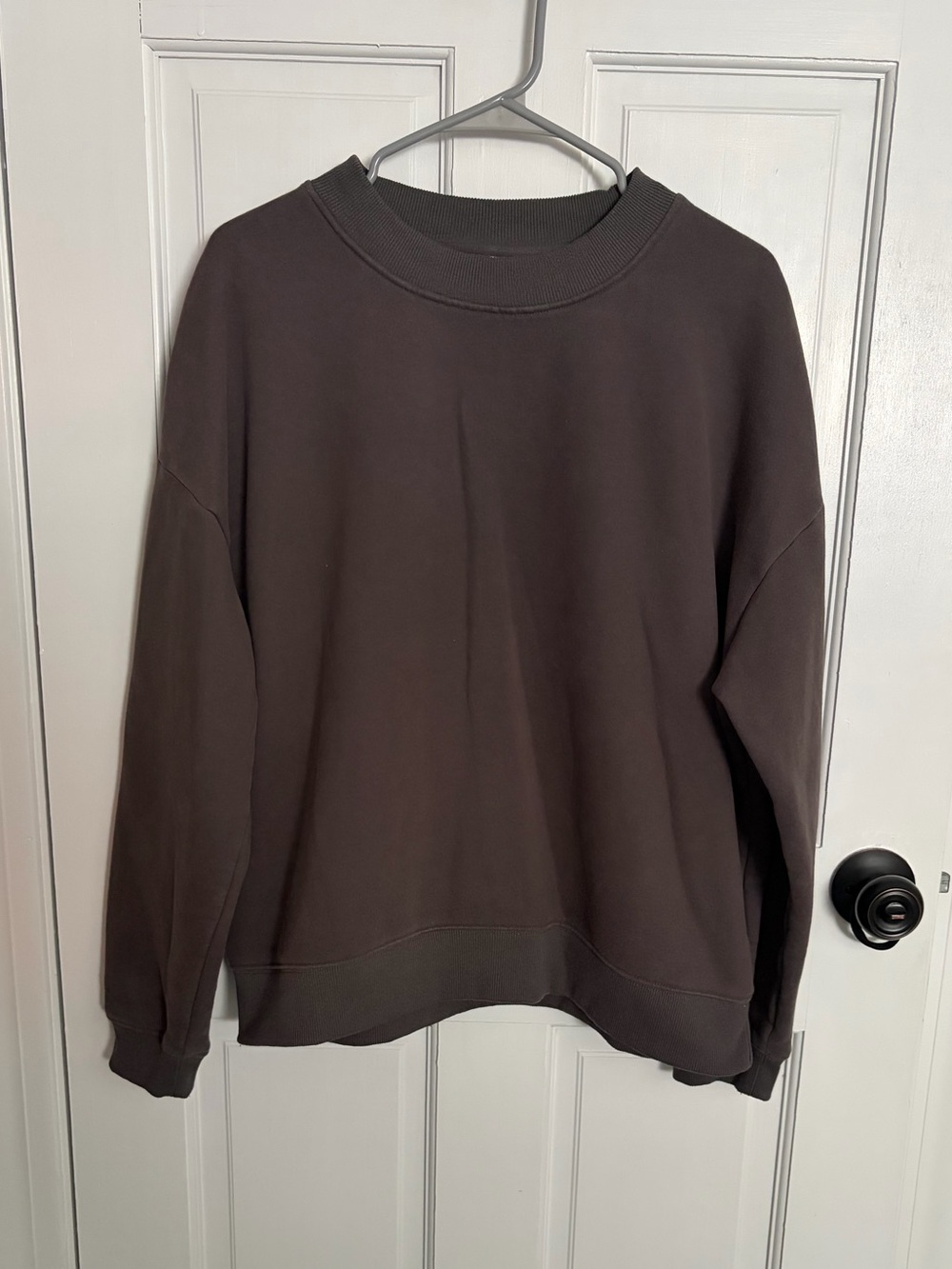 Comfrt crewneck
